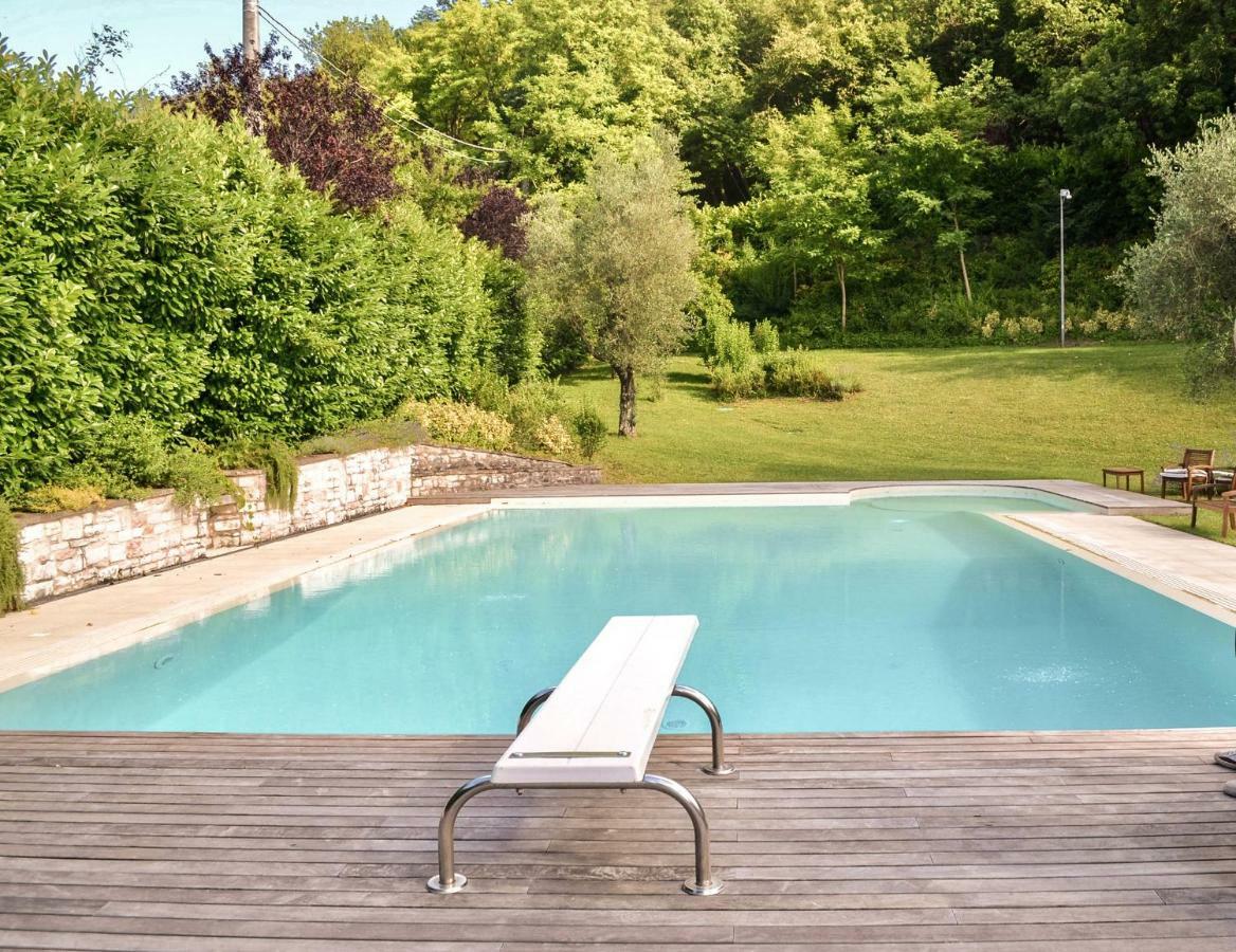 フォッソンブローネ Casale Bellaguardiaヴィラ エクステリア 写真